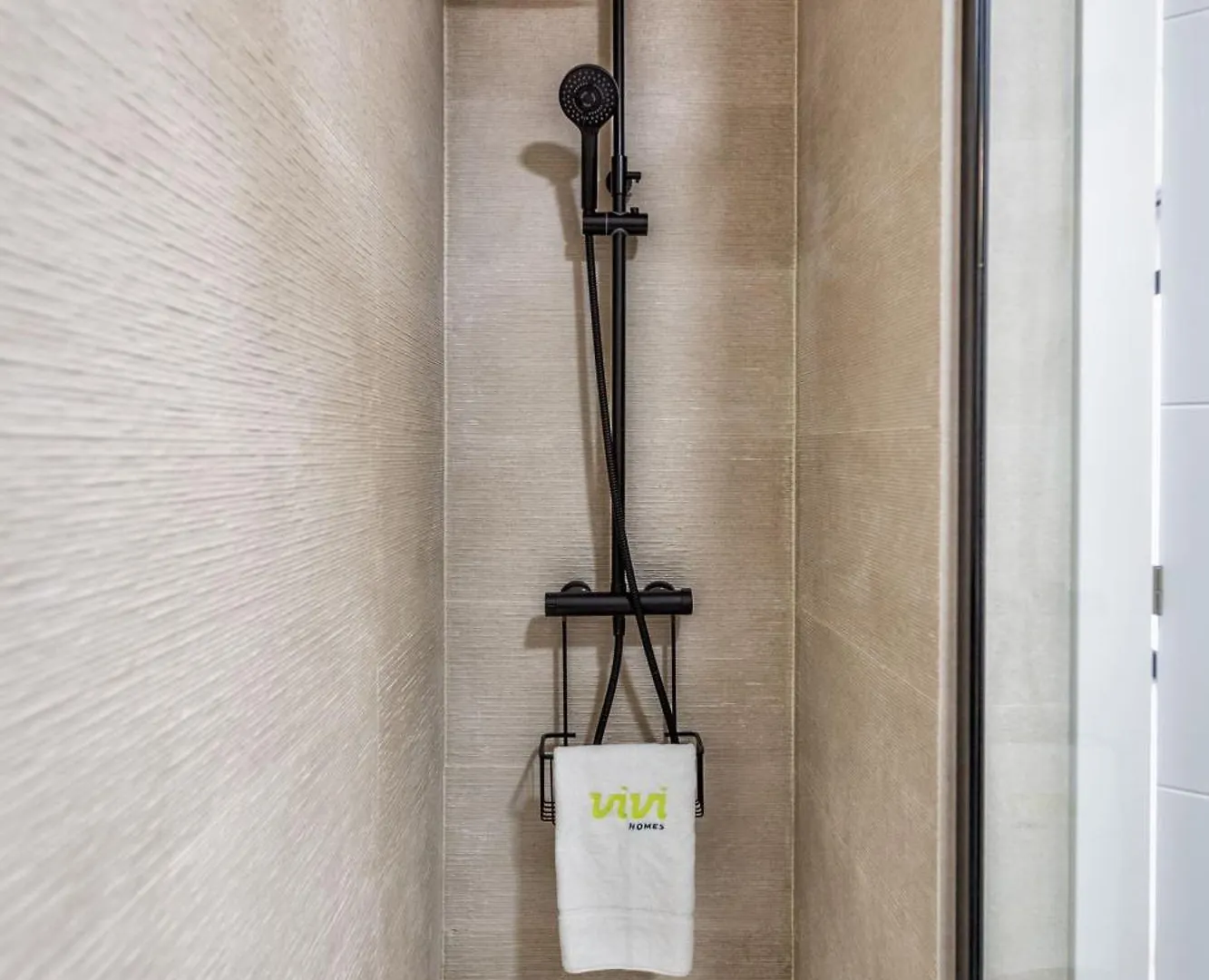 Vivi Homes - Delfin MIJAS COSTA 0*,